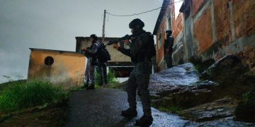 Polícia realiza operações na Zona Norte e Oeste do Rio para repressão a criminosos e recuperação de vias