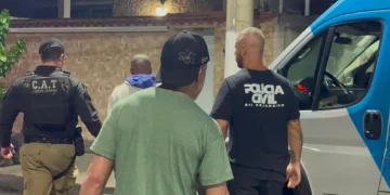Operação na região de Niterói prende cinco flanelinhas ilegais com antecedentes criminais
