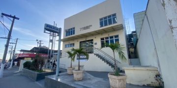 Homem é preso após agredir, ameaçar e perseguir companheira em Itaboraí