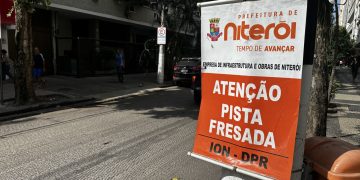 Prefeitura de Niterói inicia recapeamento noturno na rua Ator Paulo Gustavo, em Icaraí