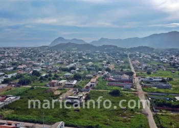 Moradores de Itaipuaçu enfrentam desabastecimento após rompimento de tubulações durante obras