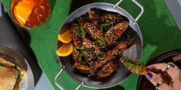 Jurema Bar lança cardápio com receitas autorais e ingredientes brasileiros