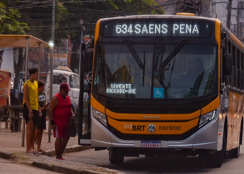 Primeira linha de ônibus do Rio a não aceitar dinheiro inicia operação digital com gestão da MOBI-Rio