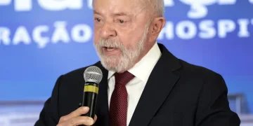 Lula inicia radioterapia preventiva após cirurgia de carcinoma no couro cabeludo