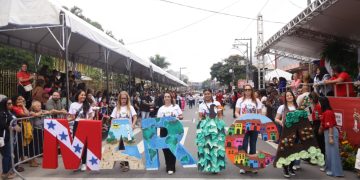 Desfile cívico celebra 212 anos de Maricá com foco em inovação, educação e economia