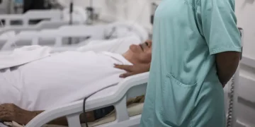 Médicos no Rio podem recuperar valores pagos a mais ao INSS devido a múltiplos vínculos