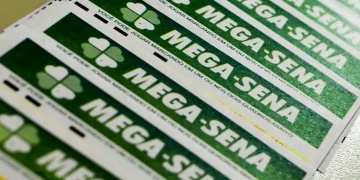 Mega-Sena acumula e próximo prêmio chega a 60 milhões de reais