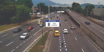 Projeto na Câmara do Rio propõe faixas de segurança e áreas de espera para motos em vias de grande circulação