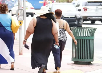Obesidade ultrapassa hipertensão como principal risco à saúde no Brasil, aponta estudo