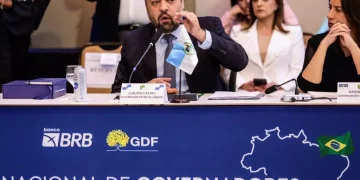 Gastos do governo do Rio com jatinhos de ex-governador incluem voos sem passageiros, aponta levantamento