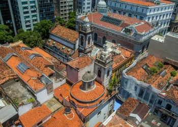 Praça XV do Rio vive dia de cultura, música religiosa e celebração histórica