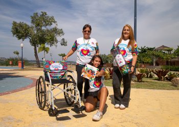 Projeto em Maricá arrecada tampinhas para adquirir cadeiras de rodas e promover inclusão