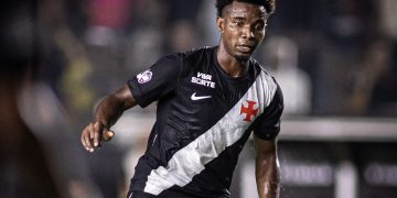 Vasco tem Thiago Mendes liberado para o clássico após julgamento favorável no STJD