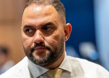 Polícia Federal relaciona deputado Thiago Rangel a tráfico e oferece vagas em órgão público