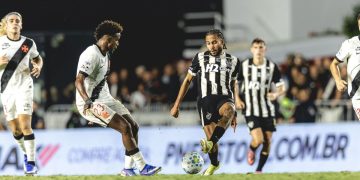 Vasco sofre derrota em casa e permanece na zona de rebaixamento após segundo jogo seguido