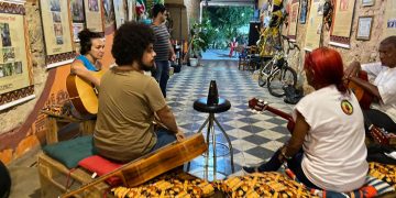 Projeto Caminhos da Ancestralidade oferece oficinas gratuitas de cultura afro-brasileira no Rio