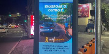 Campanha Maio Amarelo do Rio divulga mensagens de segurança no trânsito em painéis digitais