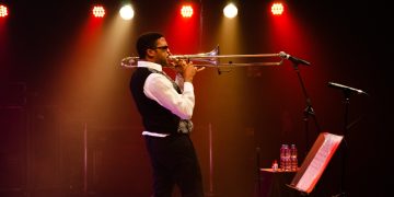 Rio de Janeiro estreia etapa do Circuito Sesc Jazz & Blues no Teatro Sesc Ginástico