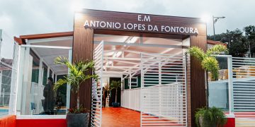 Maricá inaugura nova escola e amplia estrutura de unidade existente na cidade