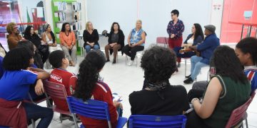 Prefeitura de Maricá realiza roda de conversa para valorizar artistas femininas locais