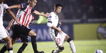 Vasco enfrenta Barracas Central na última rodada da Sul-Americana, com avanço em jogo