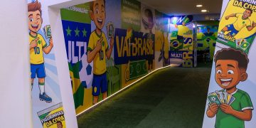 Arena temática em Niterói promove troca de figurinhas, jogos e experiências até julho