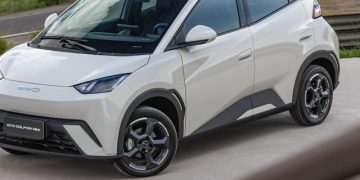 Governo lança crédito de até R$ 30 bilhões para renovação da frota de motoristas de aplicativos e táxis
