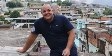 Justiça reduz pena de líder do Comando Vermelho por produção literária no presídio