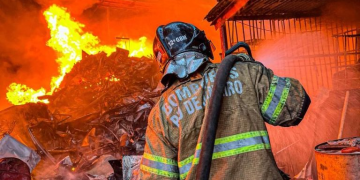 Aumento de incêndios por baterias de íons de lítio em residências no Rio de Janeiro, alerta Corpo de Bombeiros