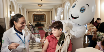 Campanha de vacinação na Câmara do Rio busca ampliar imunização contra gripe e sarampo