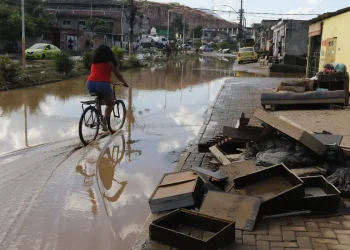 Conferência no Rio discute impactos das mudanças climáticas em populações vulneráveis