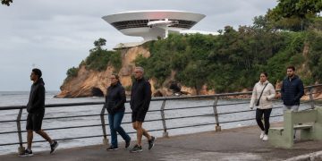 Niterói revela cenários mais acolhedores e tranquilidade com a chegada do frio