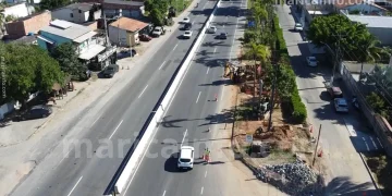 Obras de passarela iniciam na RJ-106 em Maricá para aumentar segurança e reduzir acidentes