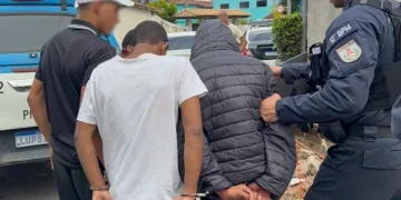 Cinco jovens são presos após troca de tiros com policiais em Maricá