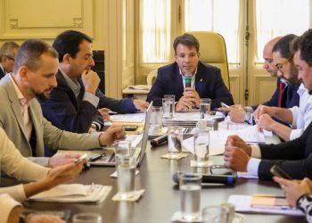 Vereadores e prefeitura discutem alterações no projeto de reurbanização da Praça Onze