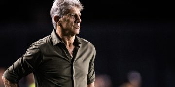 Renato Gaúcho define time do Vasco para jogo contra o Internacional pelo Brasileirão
