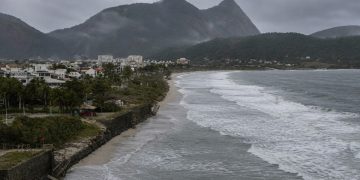 Chuva, ventos e ressaca: Niterói continua em atenção com riscos de alagamentos e quedas de árvores