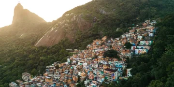 Prefeitura do Rio inicia programa de obras em encostas com investimento de R$ 258 milhões