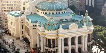 Companhia Deborah Colker apresenta espetáculo “Remix” no Theatro Municipal do Rio