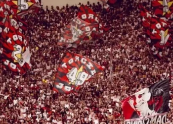 MPRJ recomenda suspensão de torcidas do Flamengo e Vasco por 10 jogos após brigas no clássico