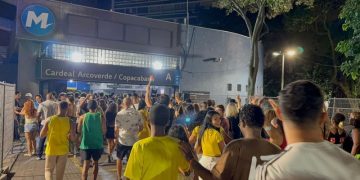 Metrô do Rio registra mais de 165 mil deslocamentos durante show de Shakira em Copacabana