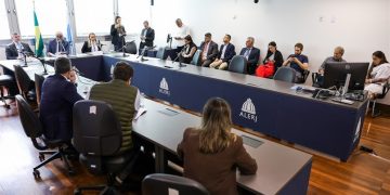 Comissão na Alerj busca maior transparência na execução orçamentária estadual