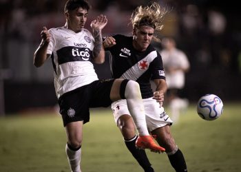 Vasco enfrenta Olimpia pelo topo do Grupo G da Sul-Americana em Assunção