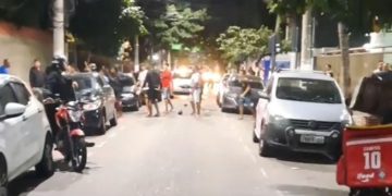 Confusão envolvendo entregador e moradores de Niterói resulta em mobilização policial