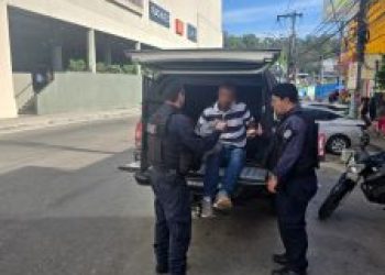 Homem com mandado de prisão por tráfico de drogas é preso pela Guarda Municipal de São Gonçalo