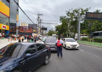 Acidente na BR-101 em Niterói deixa dois mortos na manhã deste domingo
