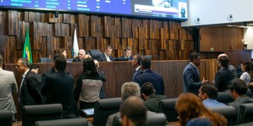 Alerj mantém limite de emendas impositivas em 2026, apesar da crise fiscal e investigações