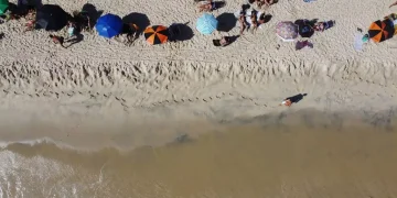 Rio inaugura núcleo de educação ambiental na Praia do Arpoador em busca da certificação Bandeira Azul