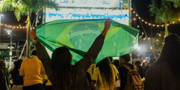 Maricá realiza terceira edição da Esquina da Copa com festa, mesmo com chuva
