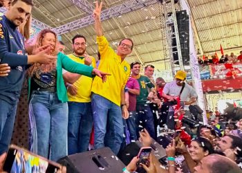 Campanha antecipada? Caravanas e promessas colocam evento de Paes em São Gonçalo sob suspeita